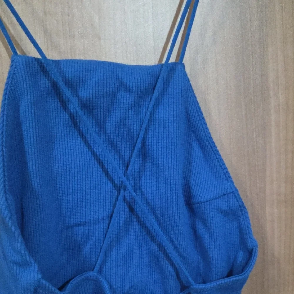 Blue Sleeveless Dress - Picture 2 of 3